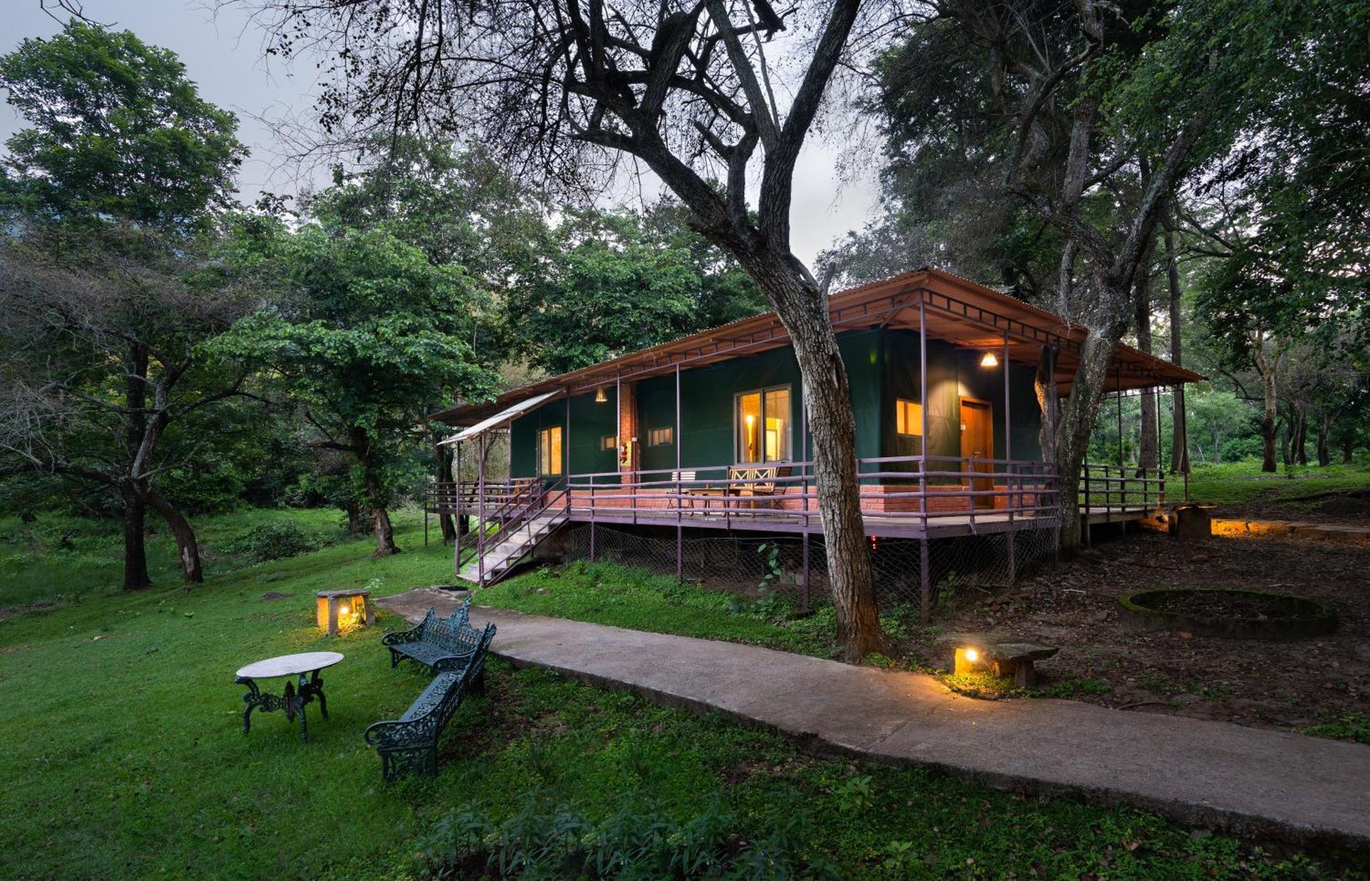Jungle Hut Hotel Masinagudi Exterior photo