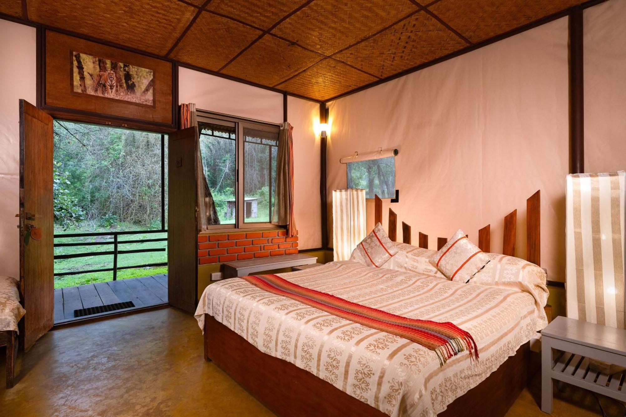 Jungle Hut Hotel Masinagudi Exterior photo
